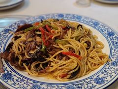 羊肉炒粉-内蒙联营烧麦 草原石榴红(护国寺店)