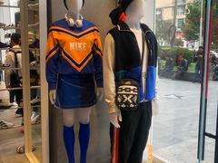 -NIKE KICKS LOUNGE体验店(北京新中关店)