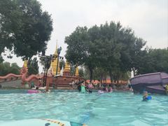 -欢乐水魔方水世界
