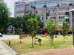 -金陵中学(河西分校)