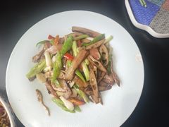 -桥边小楼·手工云南菜·古城观景小楼