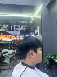 -藤野造型专业烫染接发