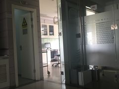 -雅悦齿科(顾村公园店)