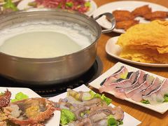 -吉友粥底火锅(方斜路店)