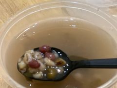 -蚝抵食·湛江生蚝(湾北路店)