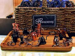 -ZING COFFEE 镜咖啡