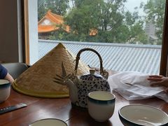靠窗位-云隐小厨·传统大理美食(复兴路店)