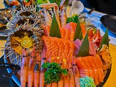 -枝魯枝魯自助料理