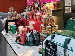 -星巴克(上海虹桥站2A检票口)