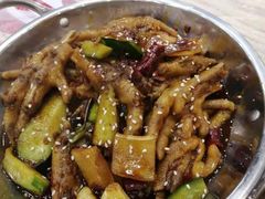 -江城燕子大排档(江汉路步行街店)