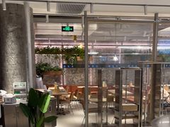 -老乡鸡(上海白玉兰广场店)