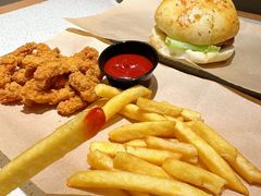 -必胜客(航头店)