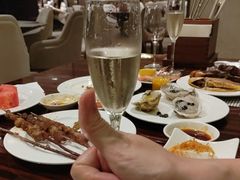 -广州万富希尔顿酒店·感趣自助餐厅·金秋蟹宴生蚝海鲜刺身烧烤