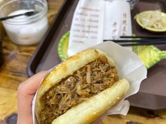 牛肉烧饼（多肉）-穆得·老周家牛肉烧饼(普利街店)