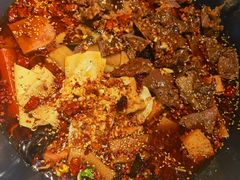 -江湖小牛·水煮牛排火锅(欧亚新生活购物广场店)