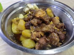 兔子炖土豆-鸡炖兔