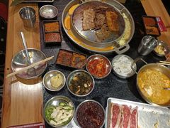 -哈哈碳都·牛肋条无限自助烤肉(宝龙店)