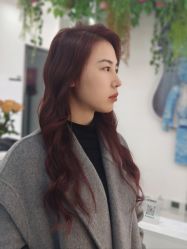 -V7 HAIR SALON