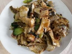 生炒鱼头-广迎居老正兴菜馆