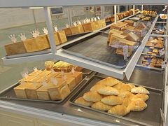 -红星前进面包牛奶公司(畅春园店)