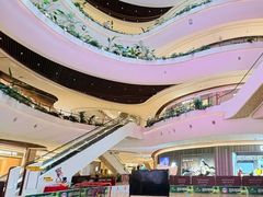 -瑞虹新天地月亮湾