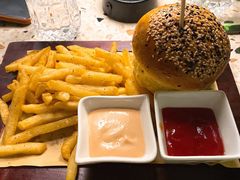 智利和牛汉堡-La Maison 夜来香(进贤路店)