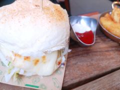 超厚芝士牛肉汉堡-魏斯理汉堡(西安沣东吾悦店)