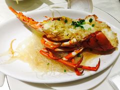 -榕树下海鲜馆(坪山路店)