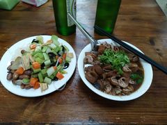 -阁瑞居闫记卤煮(乔庄北街店)