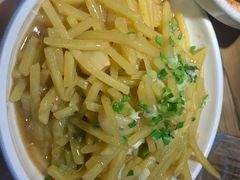 非吃不可土豆丝-小锅饭(欧亚卖场店)