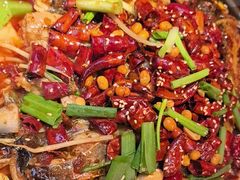 -鸣记脆皮烤鱼·海鲜烤鱼(三八广场店)