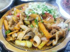 -廖哥泡椒兔(峨眉店)