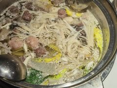 -三个椰子·现砍椰子鸡(金源CBD店)