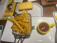 -豪客来牛排(空港华联店)