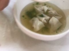 -周震馄饨