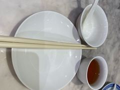 -香港百合居(LCM置汇旭辉广场店)