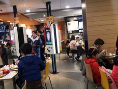 大堂-麦当劳(东苑丽宝商业广场店)