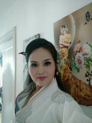 点击看大图 -后宫·古装汉服京剧儿童亲子全家福摄影