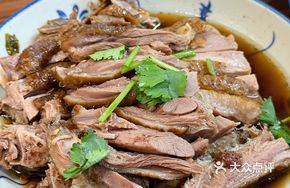 Classic Braised Goose