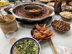 -正贰捌经重庆老火锅(建设路店)