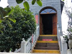 -楠柏弯休闲山庄(梨花溪店)
