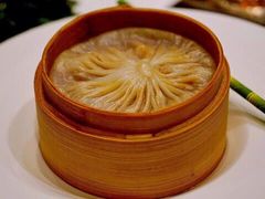 蟹黄汤包-萬國春·中菜馆(颐和公馆店)