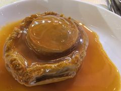 -榕树下海鲜馆(坪山路店)