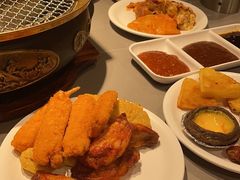 -山焱·炭火自助烤肉(周浦万达店)