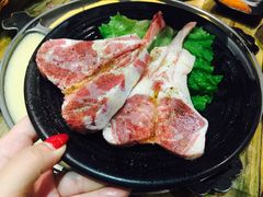 -哈哈碳都·牛肋条无限自助烤肉(台江万达店)