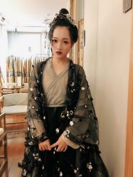 -盘子女人坊古装写真摄影(厦门总店)