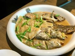 红烧杂鱼-双合园·海鲜水饺青岛菜(万佳广场店)