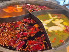 -白乐天毛肚火锅馆(南滨路店)