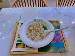 玉米鲜肉馄饨-袁亮宏饺子云吞(侯家桥菜场店)