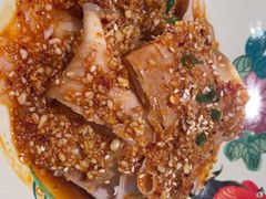 -川流不息·地道川菜·小龙虾(松东路店)